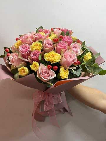 PEMBE GÜL BUKETİ